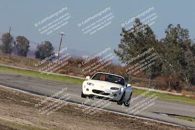 media/Jan-07-2024-SoCal Drivers Club (Sun) [[fbfecfa591]]/Yellow Group/Sunset Front Straight (1120am)/